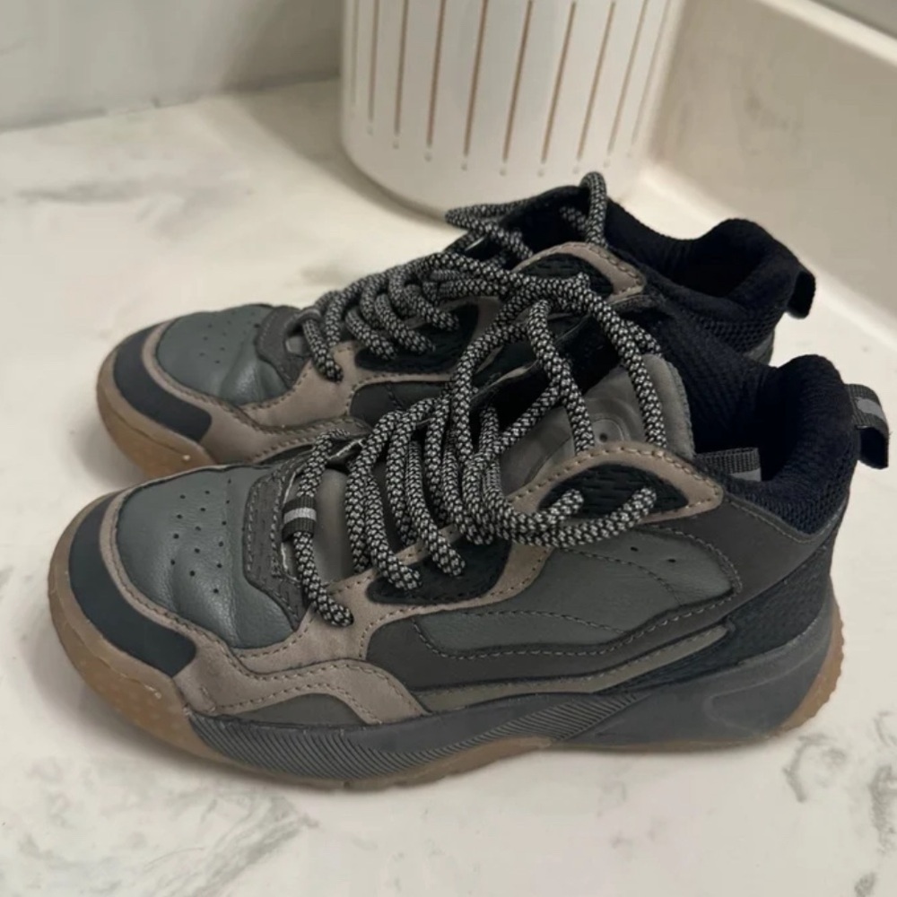Boys Zara sneakers